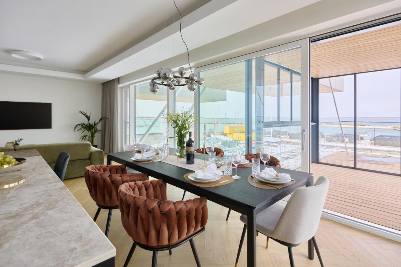 2023 Luxury Sunset Sea View